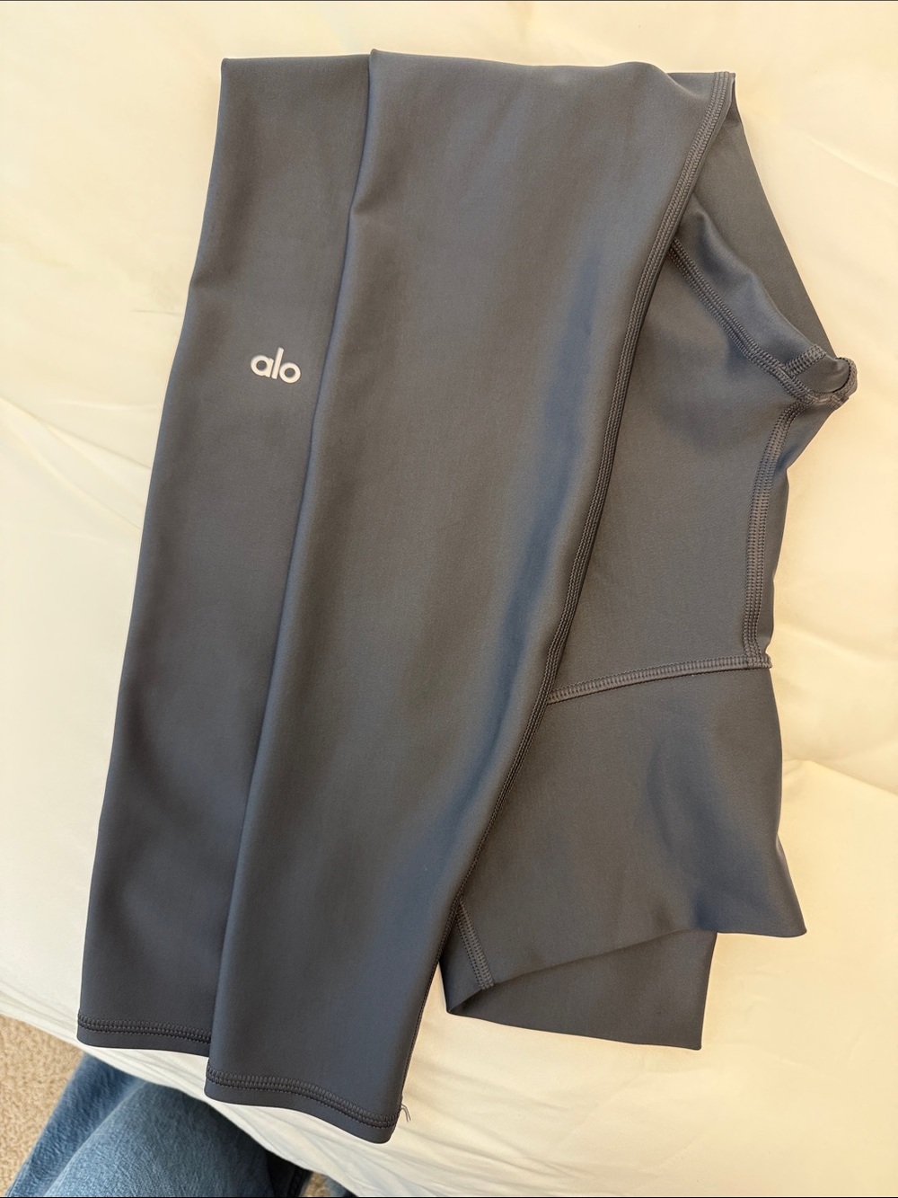 ALO Yoga Airlift 7/8 Charcoal Grey Seamless Performance Leggings